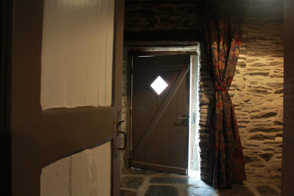 Villa "Number 26" Town House Rochefort-en-Terre Exterior foto